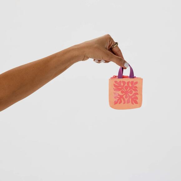 Aloha Collection• Tiny Tripper Bag in Taffy APPLIQUÉ - Picture 10 of 10